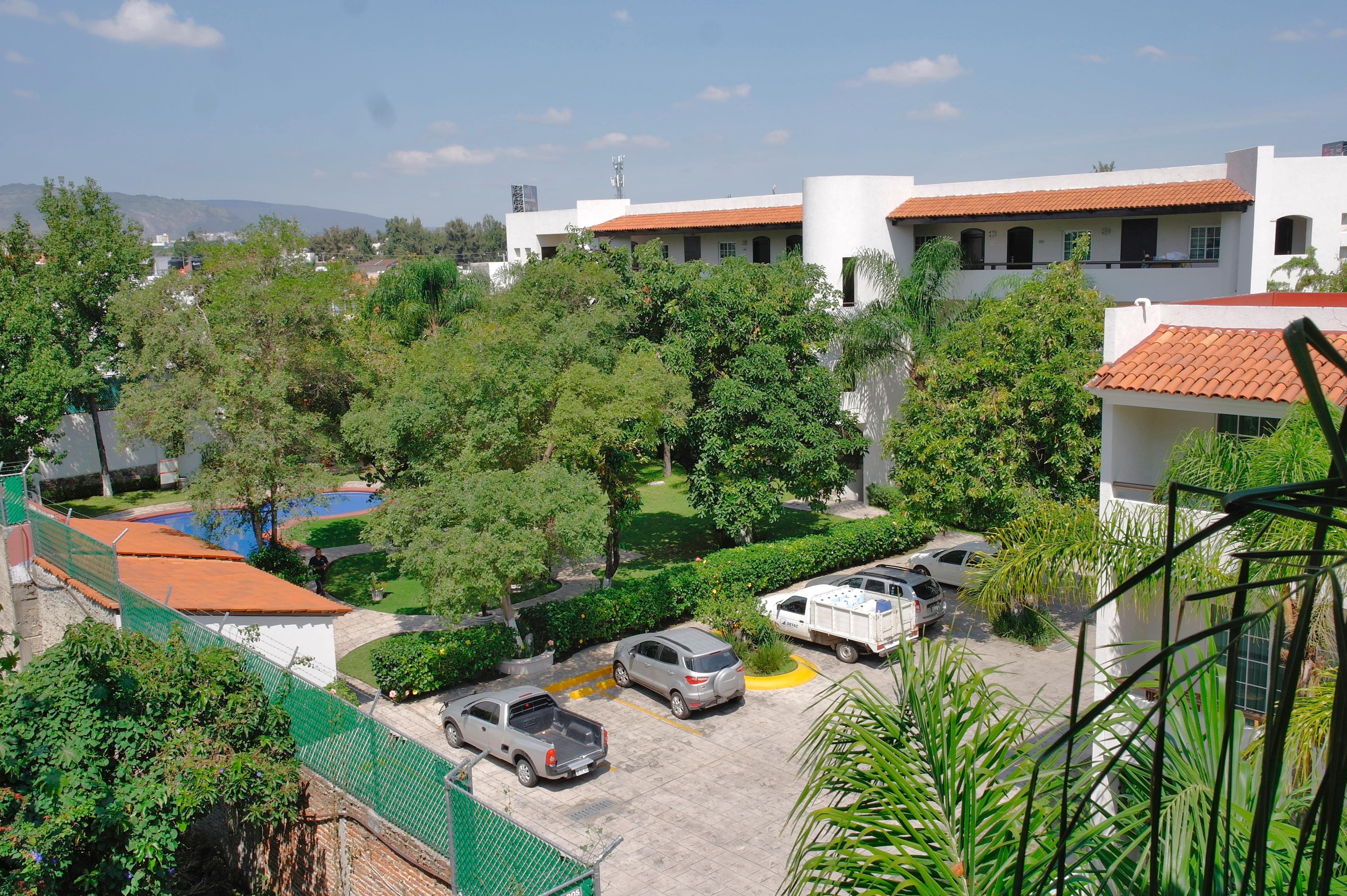 Áurea Hotel&Suites Zapopan Exterior foto